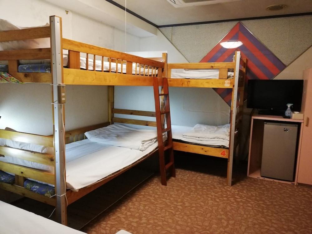 Family & Bakpak Tokyo Hostel Kültér fotó