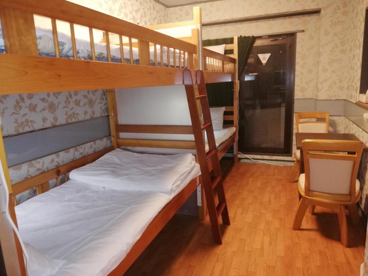 Family & Bakpak Tokyo Hostel Kültér fotó